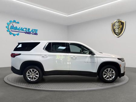 2023 Chevrolet Traverse - Image 6