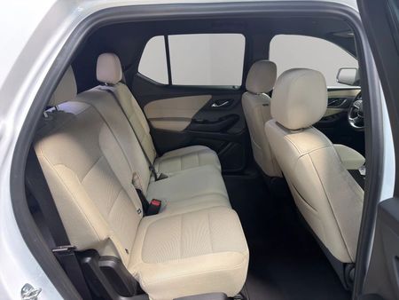 2023 Chevrolet Traverse - Image 20