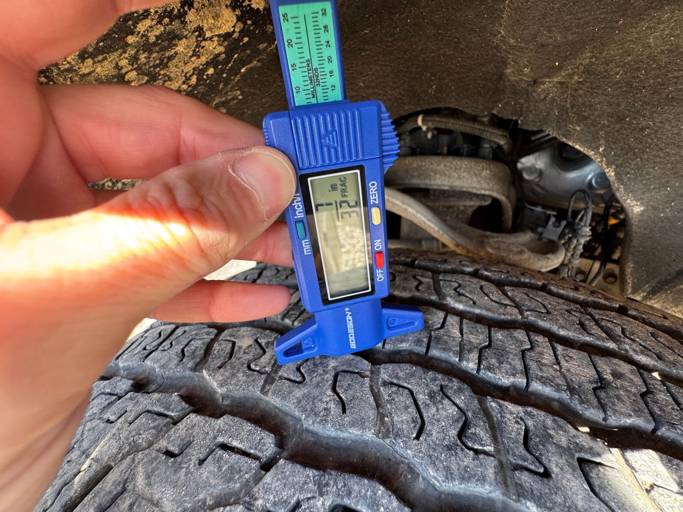 2023 GMC Sierra 1500 - Image 5