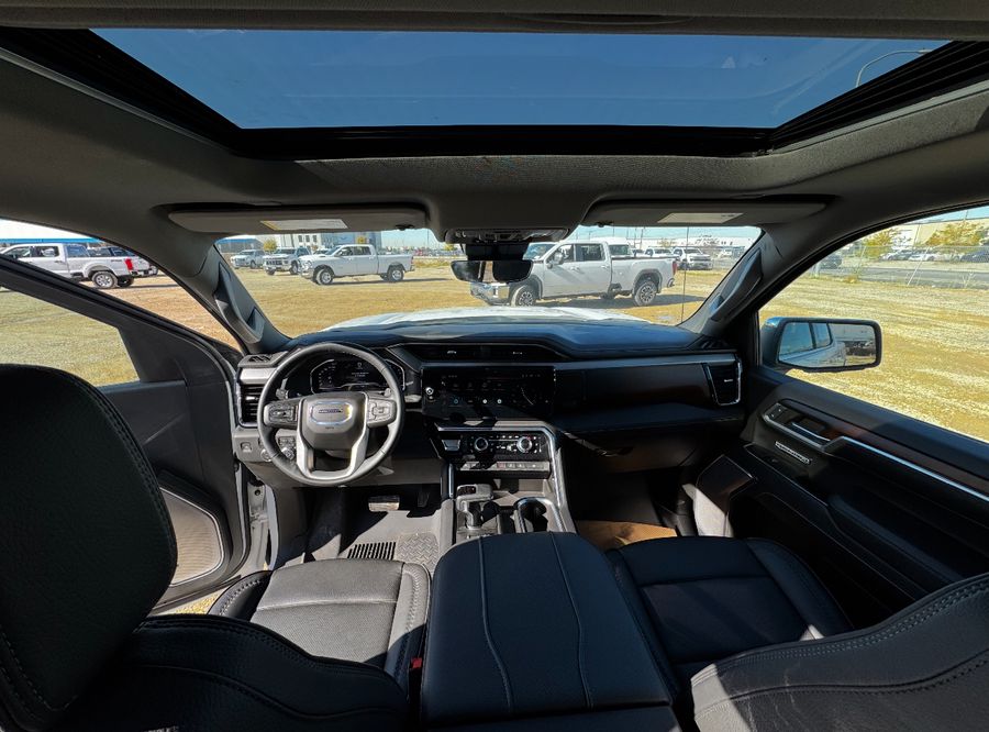 2024 GMC 1500 Denali - Image 6