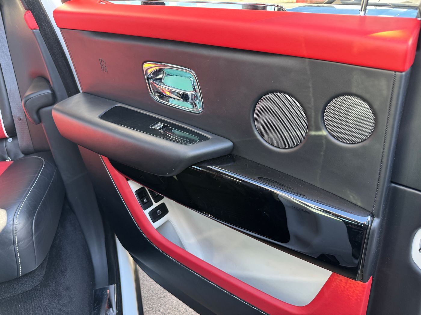 2020 Rolls Royce Cullinan - Image 7