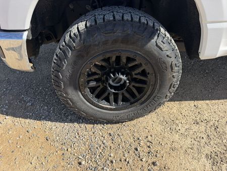 2023 FORD F-350 - Image 11