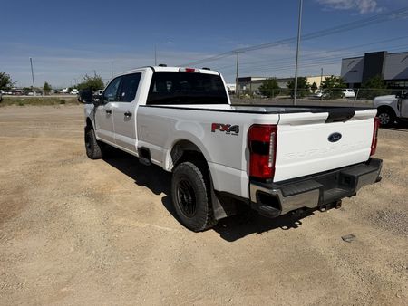 2023 FORD F-350 - Image 3