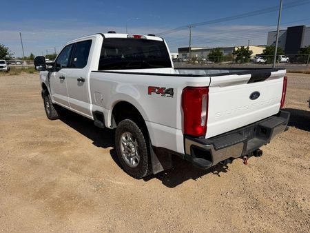 2025 FORD F-250 - Image 3