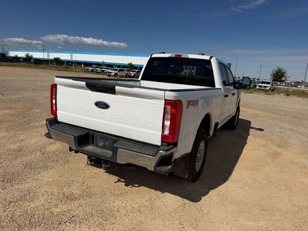 2025 FORD F-250 - Image 5
