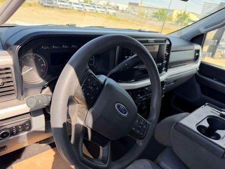 2025 FORD F-250 - Image 10