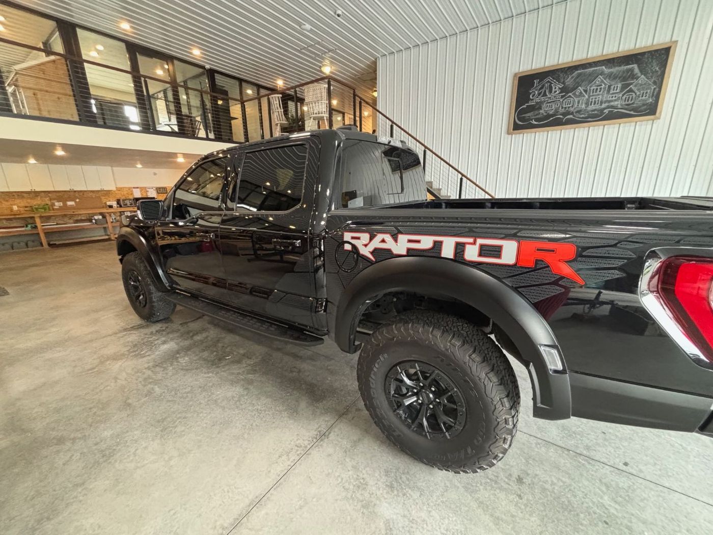 2023 Ford F-150 Raptor R - Image 1
