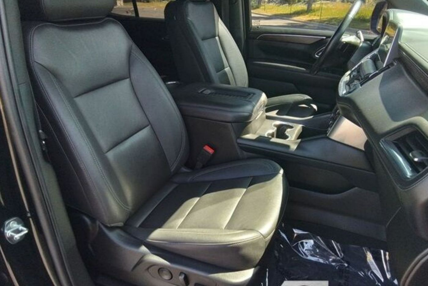 2023 CHEVROLET TAHOE Z71 - Image 5