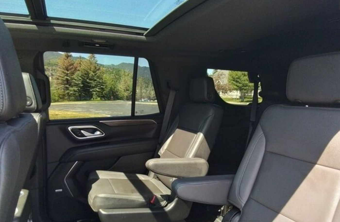 2023 CHEVROLET TAHOE Z71 - Image 7