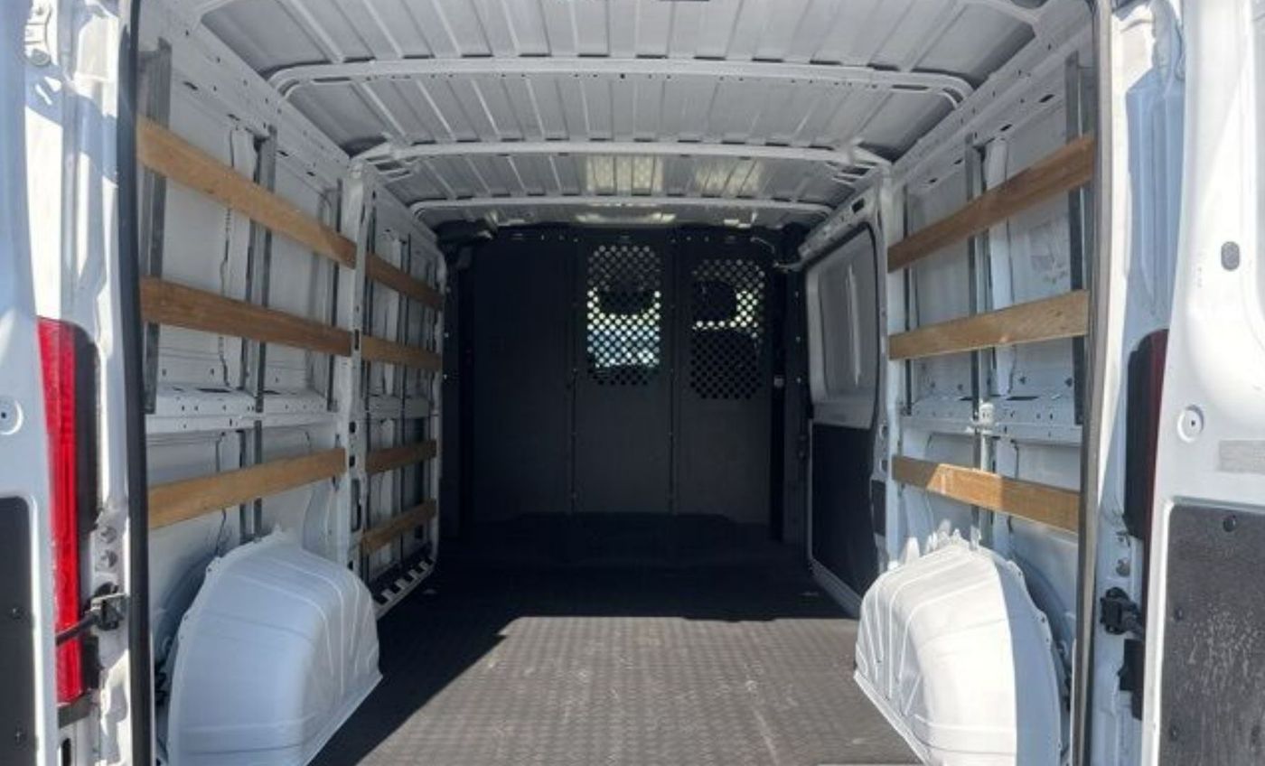 2023 RAM PROMASTER 2500 136 WB - Image 9