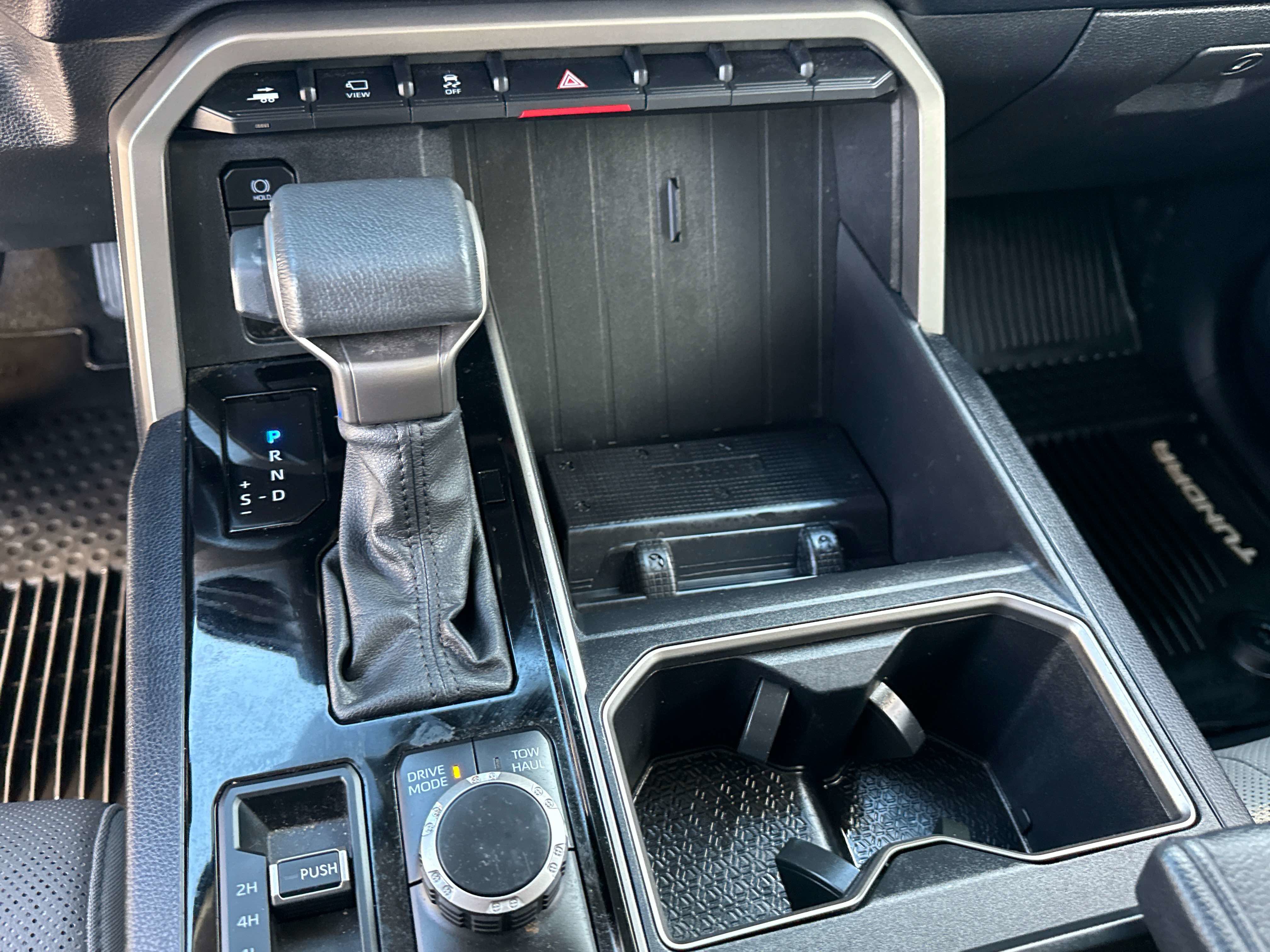 2024 Toyota Tundra 4WD - Image 21