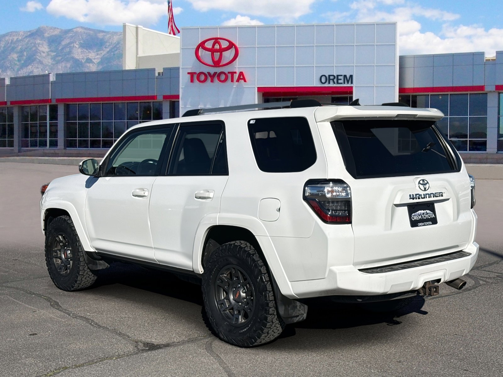 2015 Toyota 4Runner - Image 5