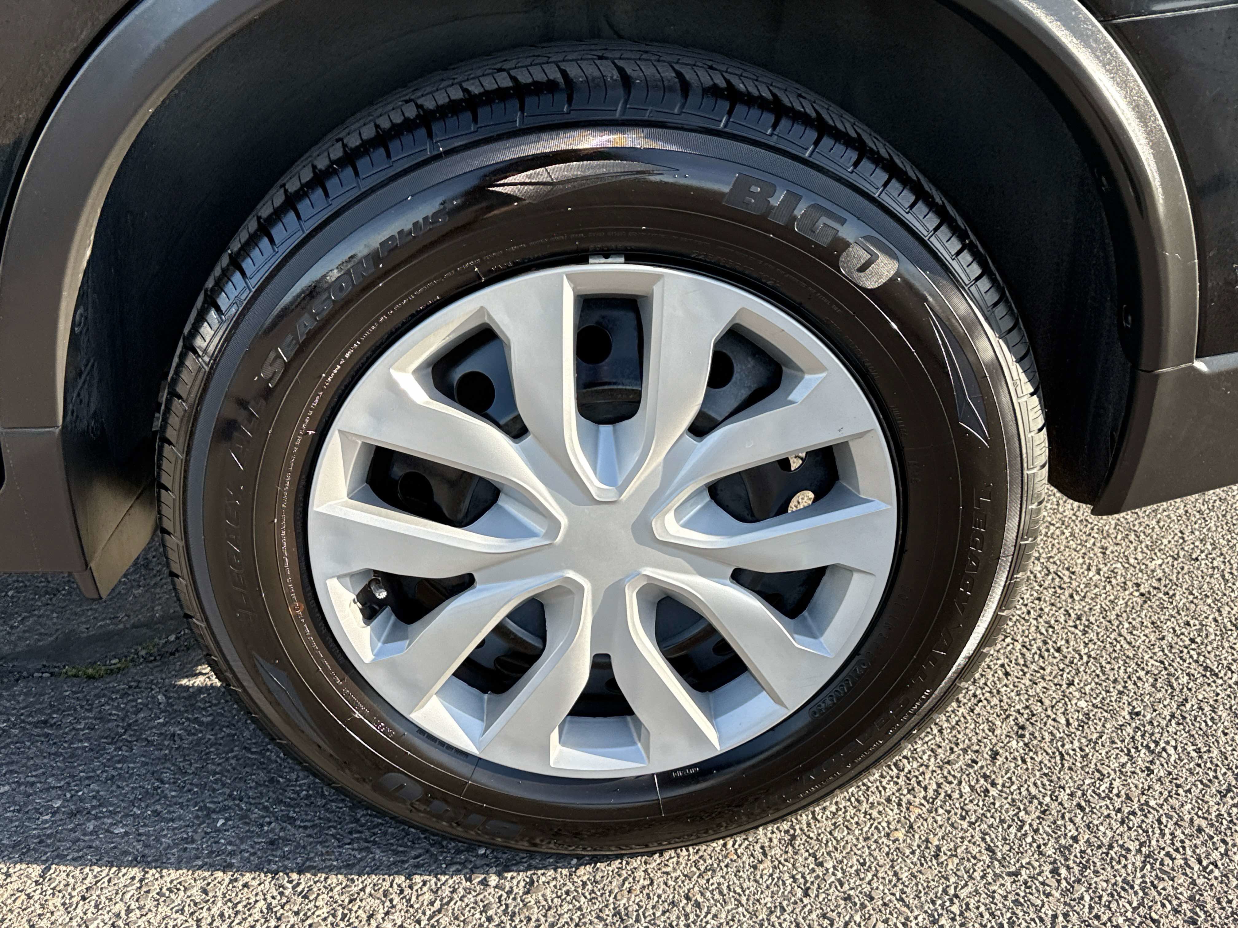 2015 Nissan Rogue - Image 7