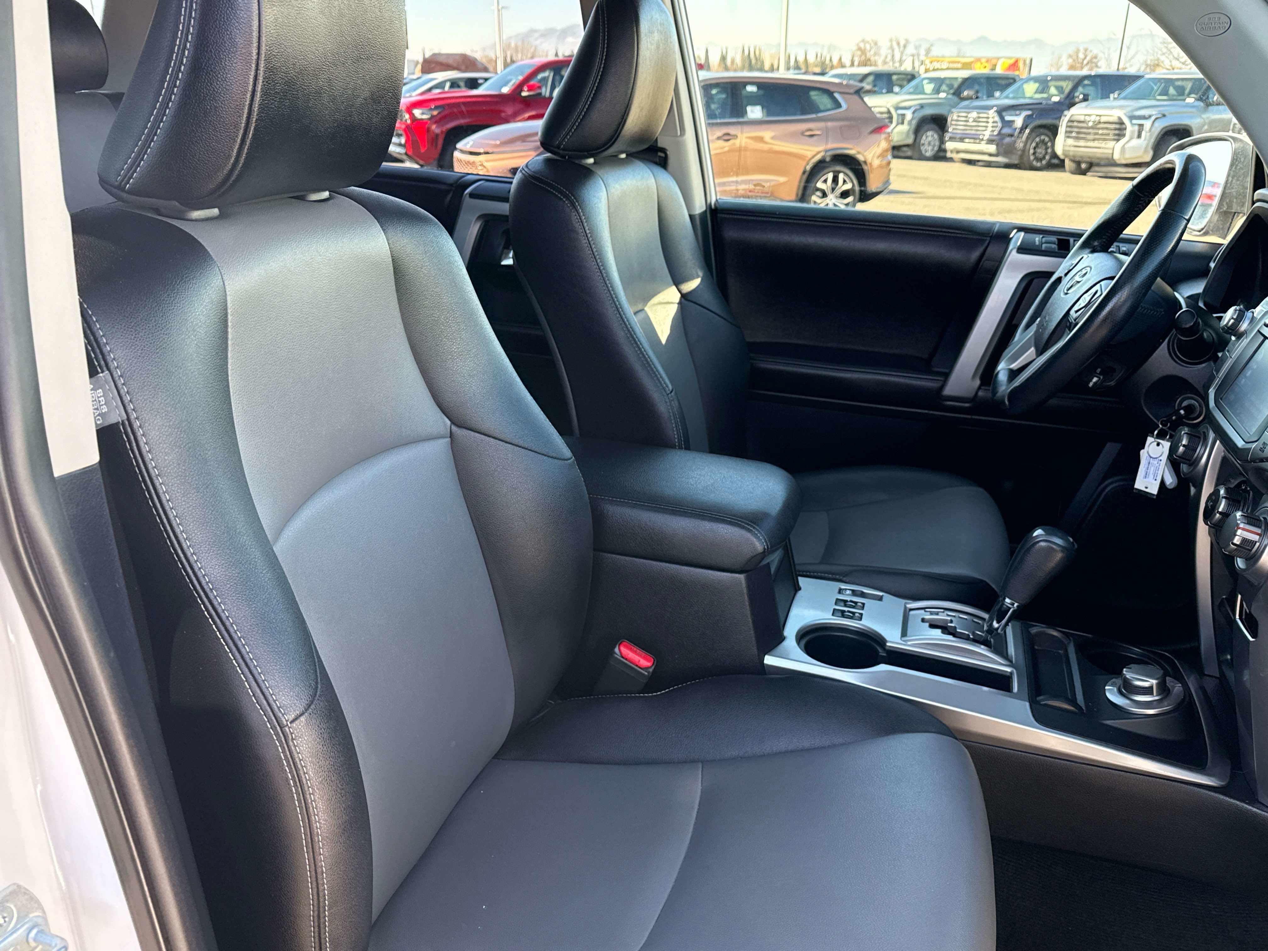 2015 Toyota 4Runner - Image 18