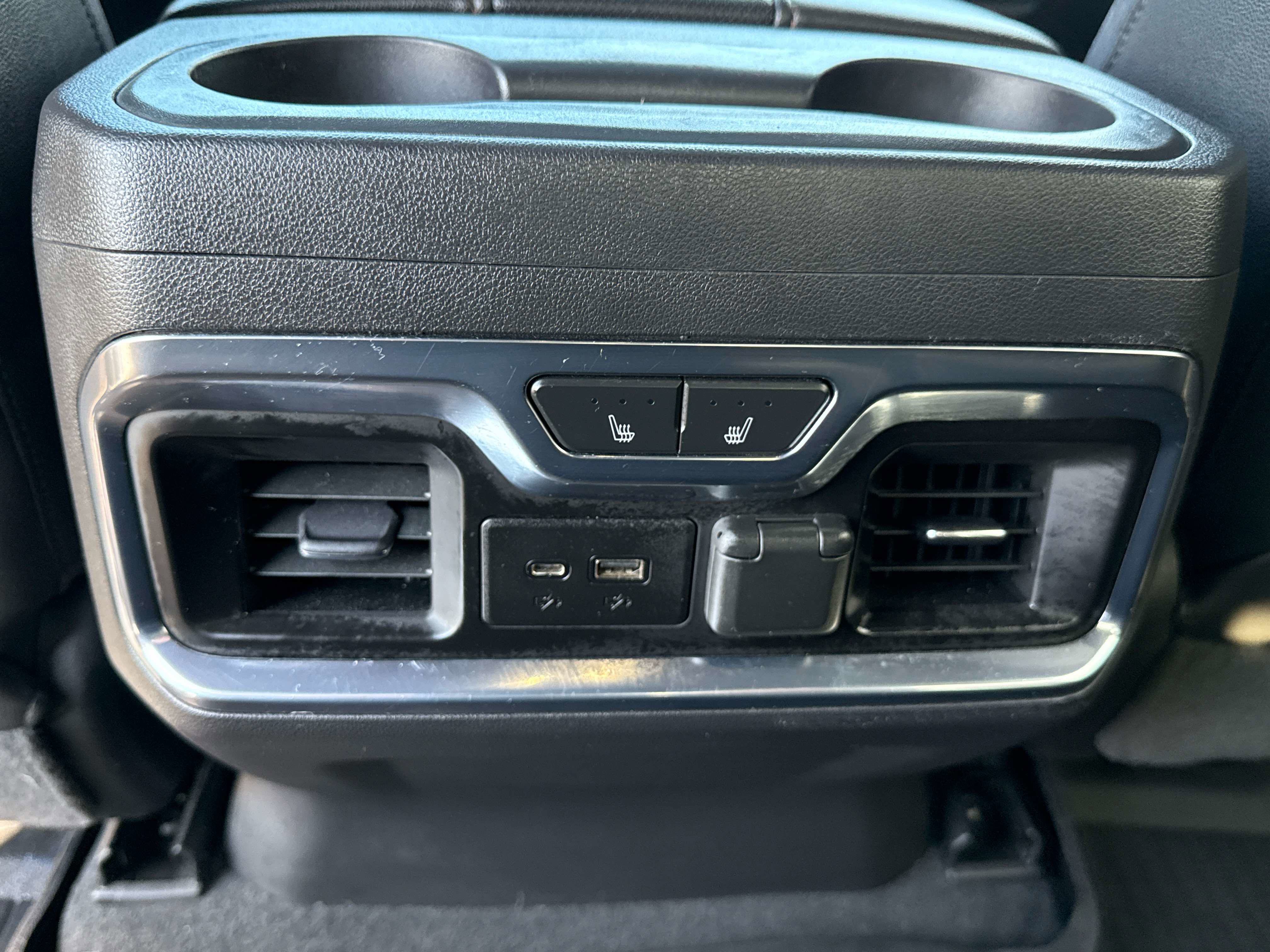 2020 GMC Sierra 1500 - Image 13