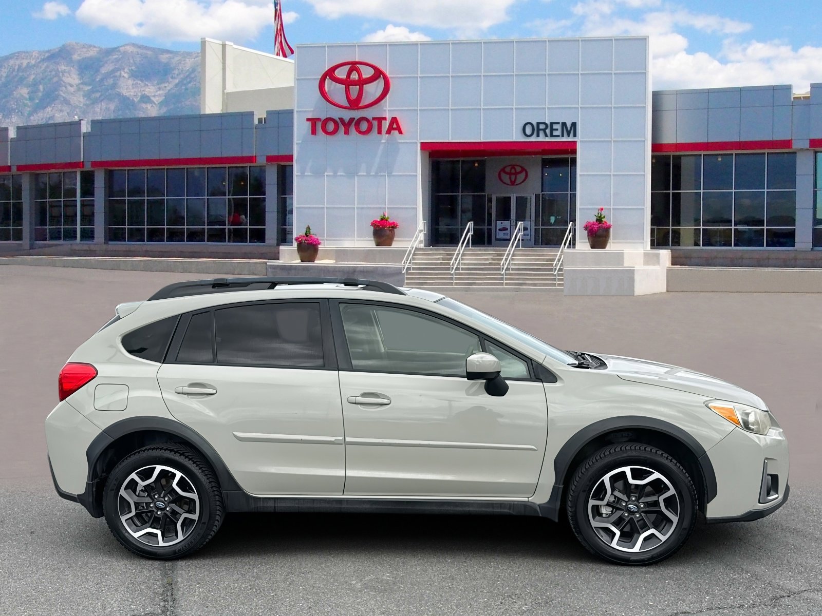 2017 Subaru Crosstrek - Image 3