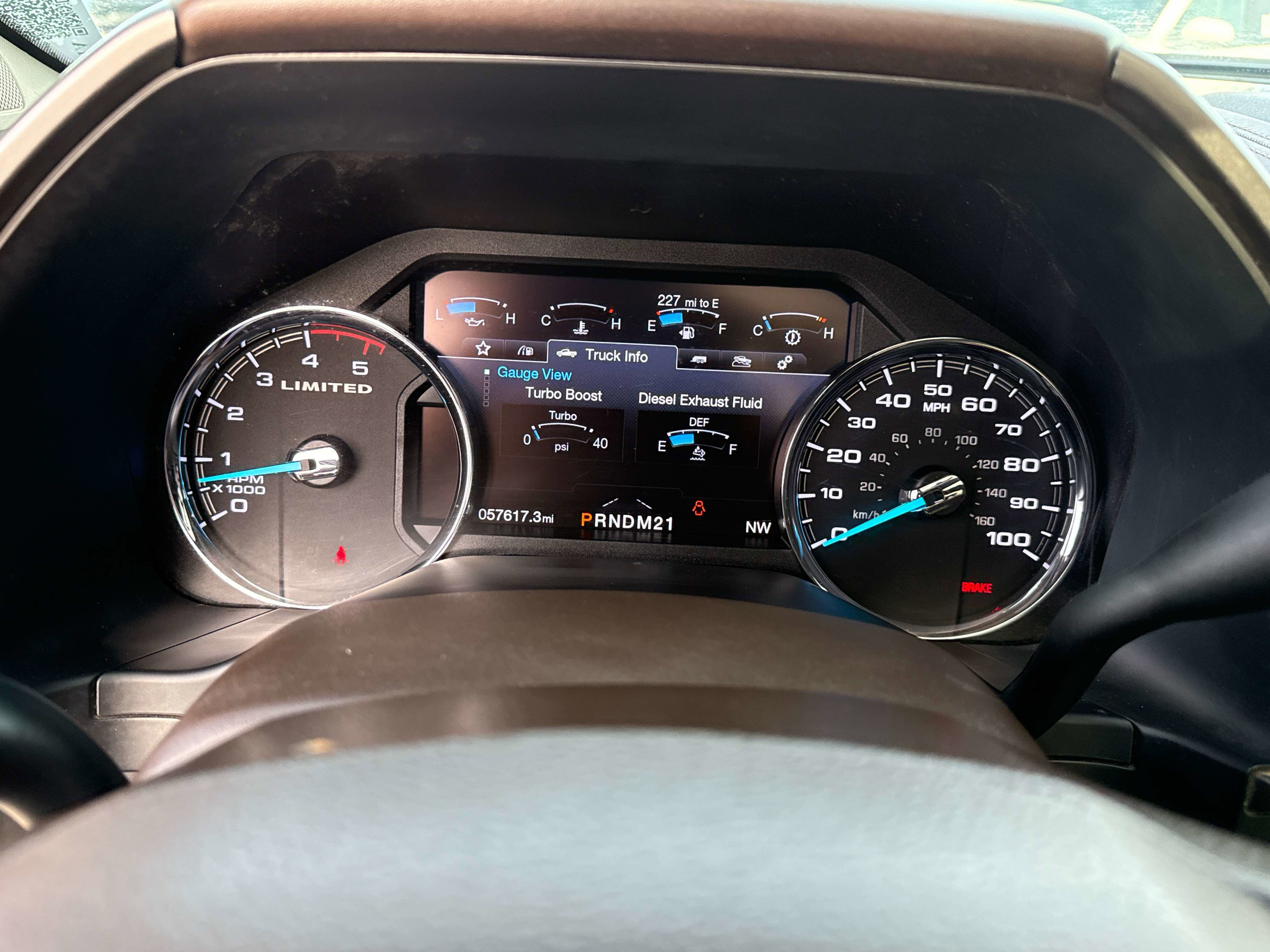 2019 Ford Super Duty F-250 SRW - Image 27