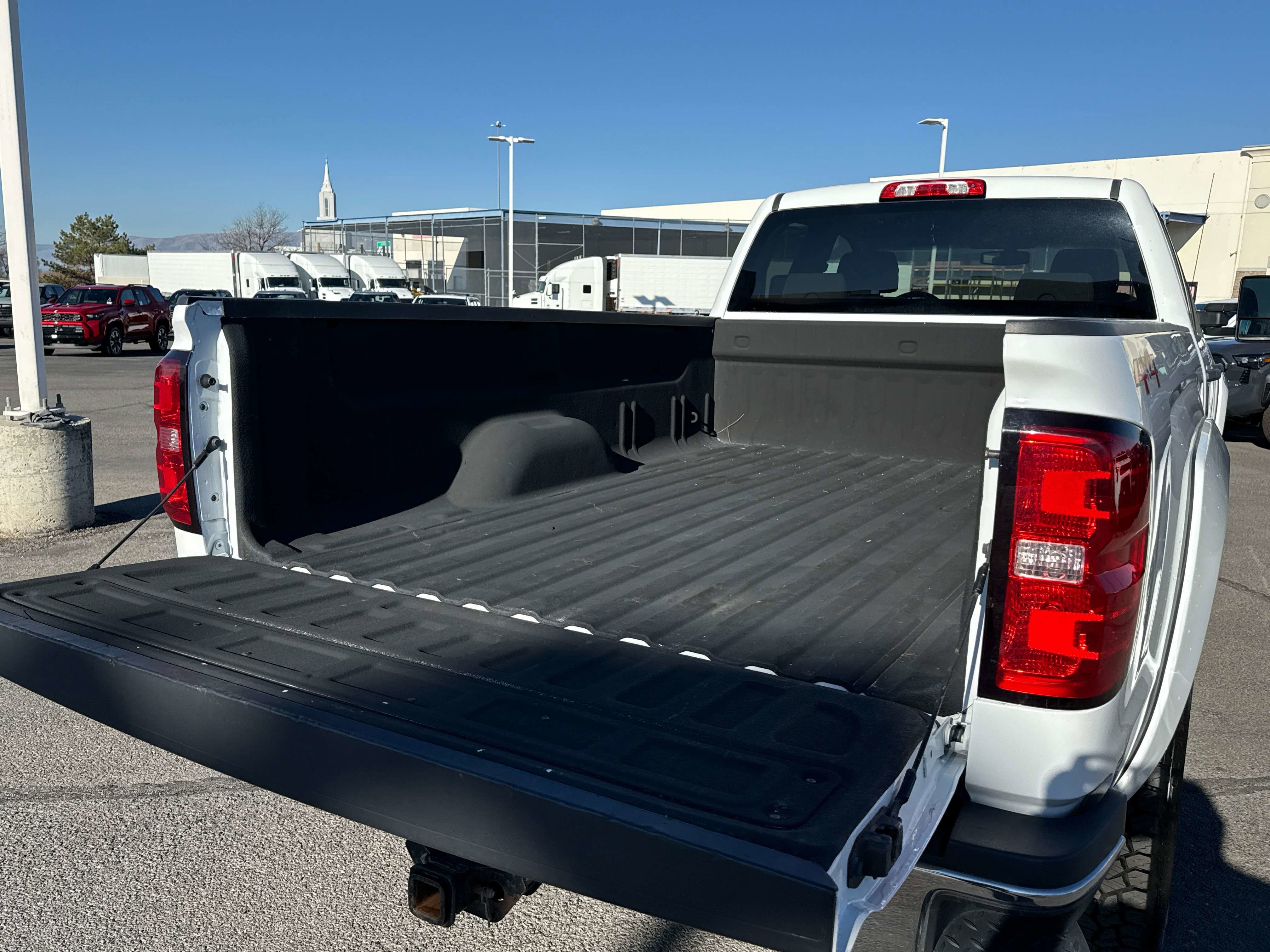 2019 Chevrolet Silverado 2500HD - Image 15