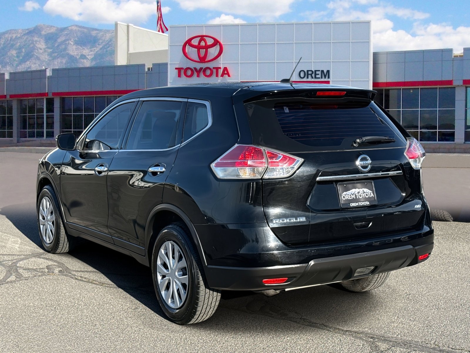 2015 Nissan Rogue - Image 5