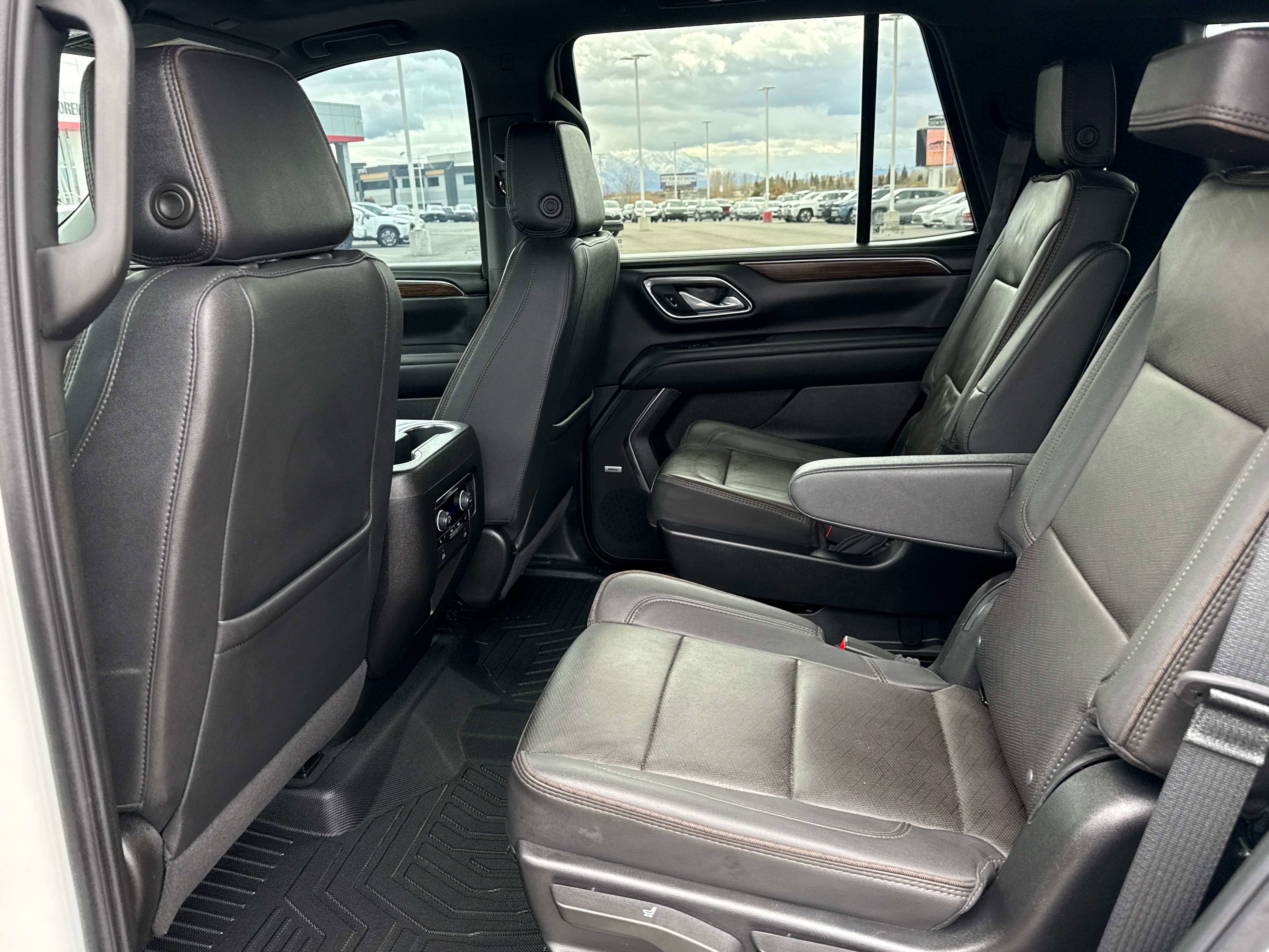 2024 Chevrolet Tahoe - Image 13