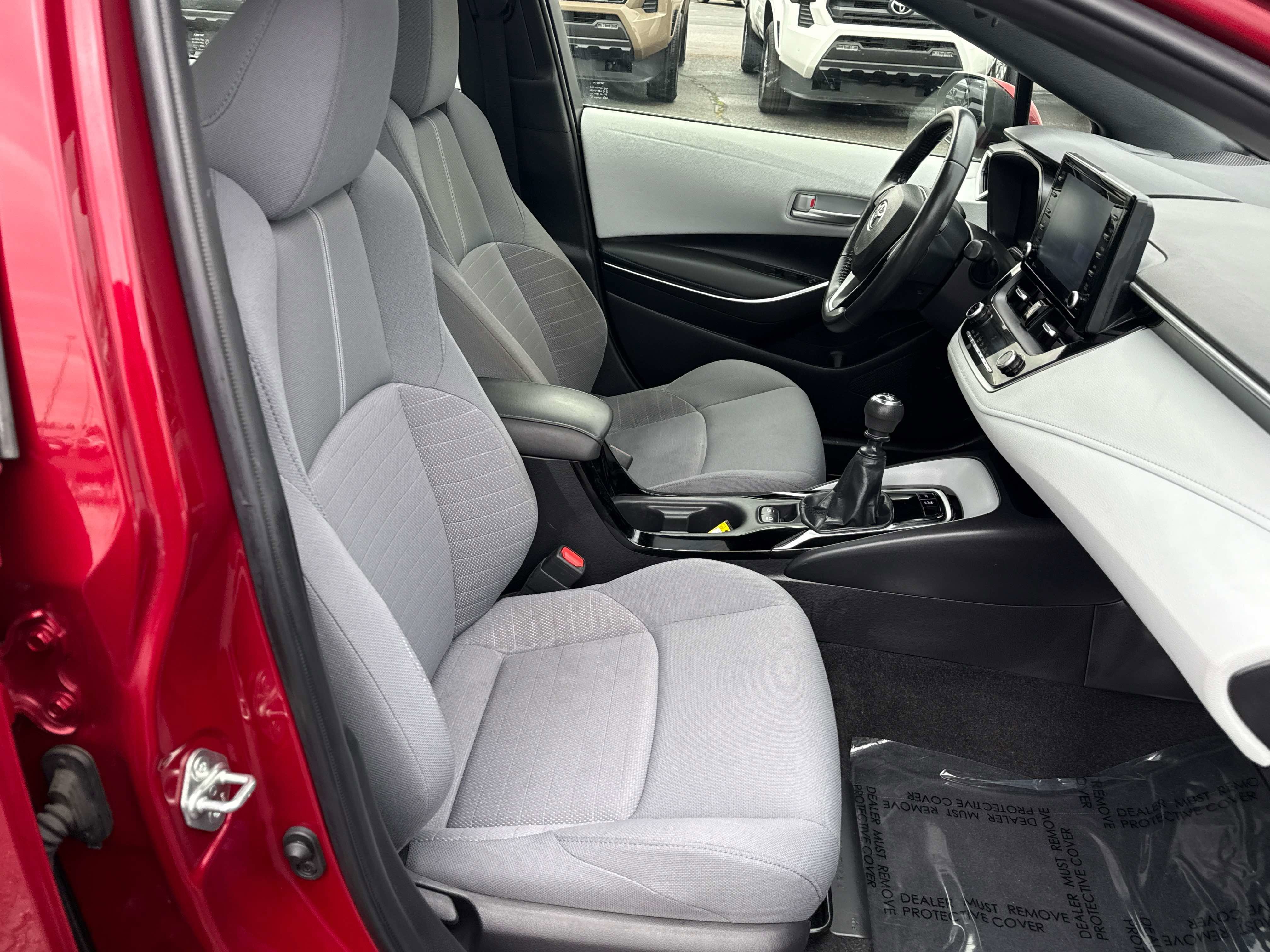 2022 Toyota Corolla - Image 17