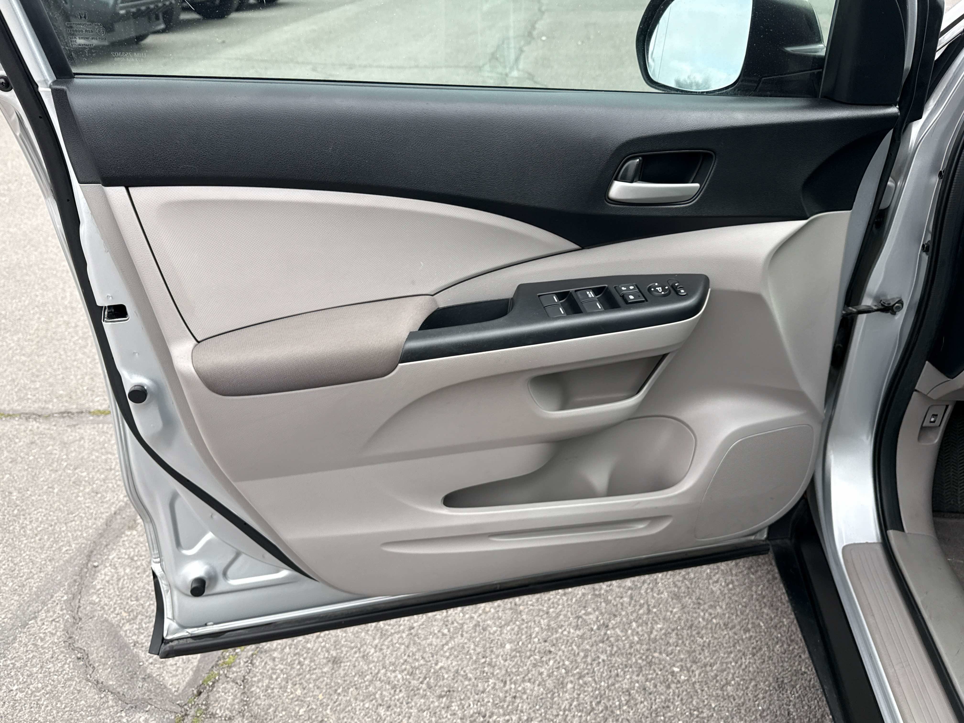 2014 Honda CR-V - Image 10