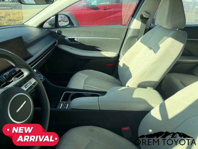 2024 Hyundai Sonata - Image 16