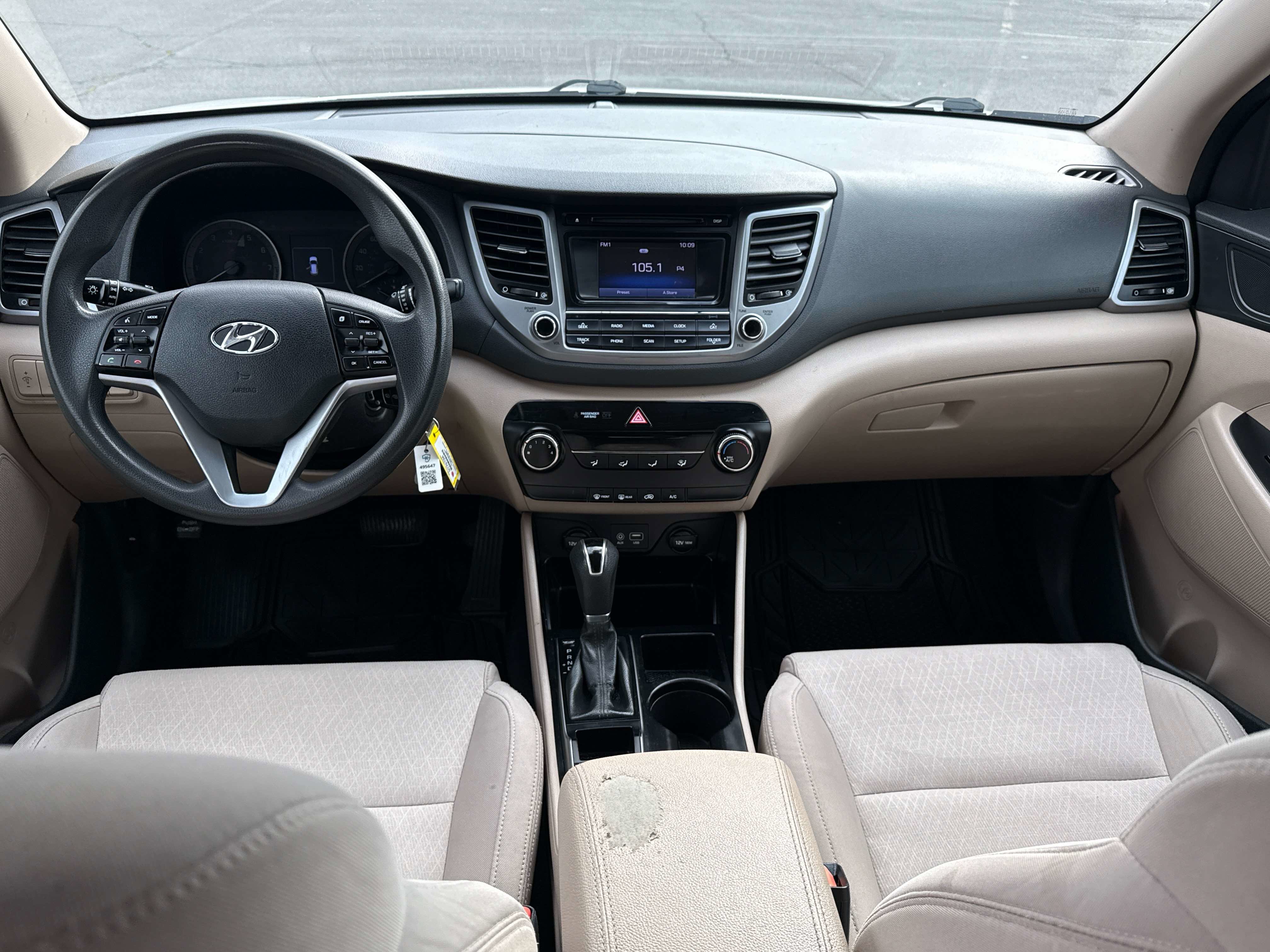 2017 Hyundai Tucson - Image 14