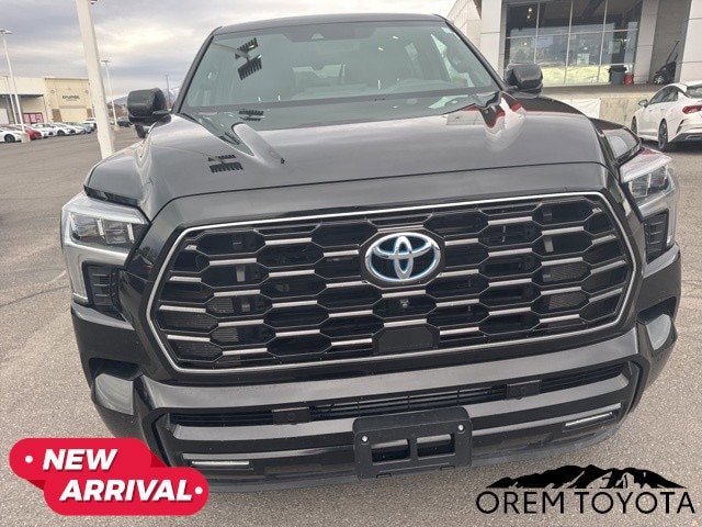 2023 Toyota Sequoia - Image 12