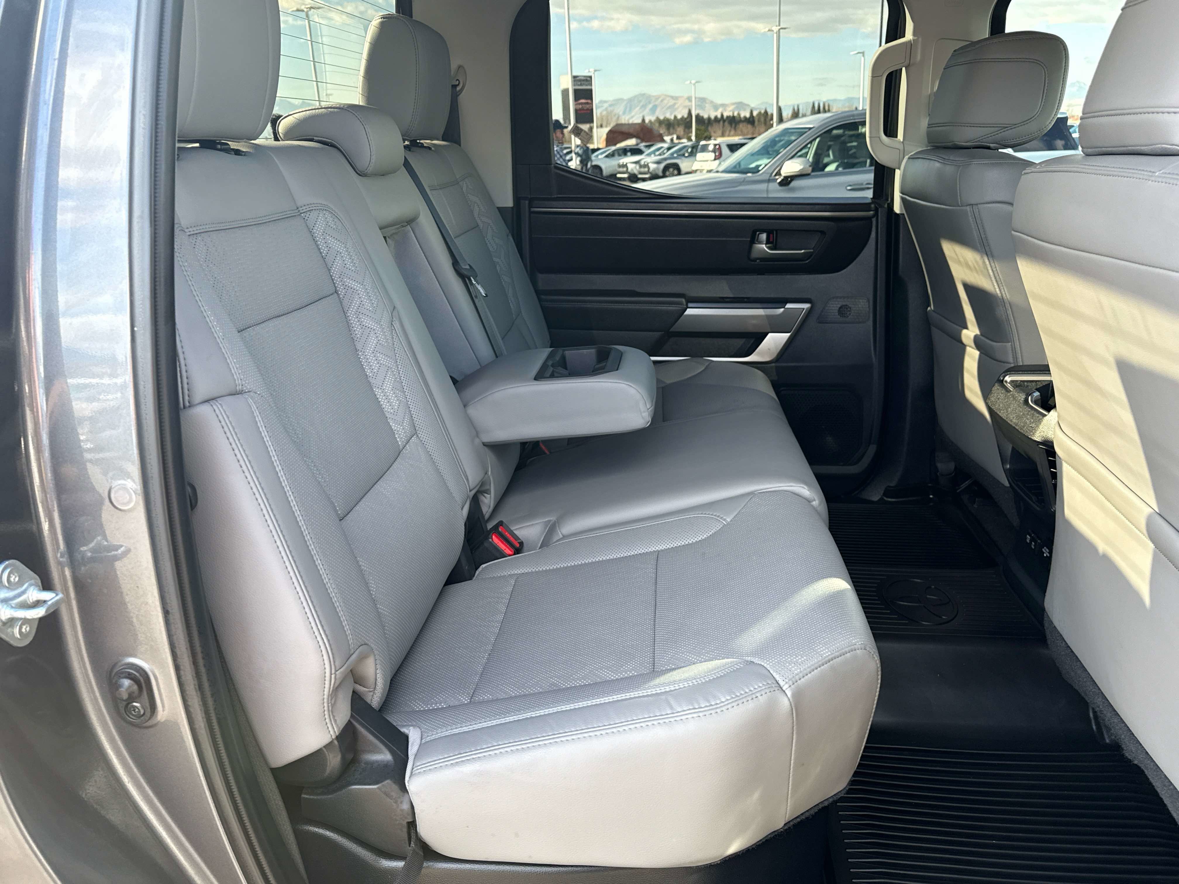 2024 Toyota Tundra 4WD - Image 17