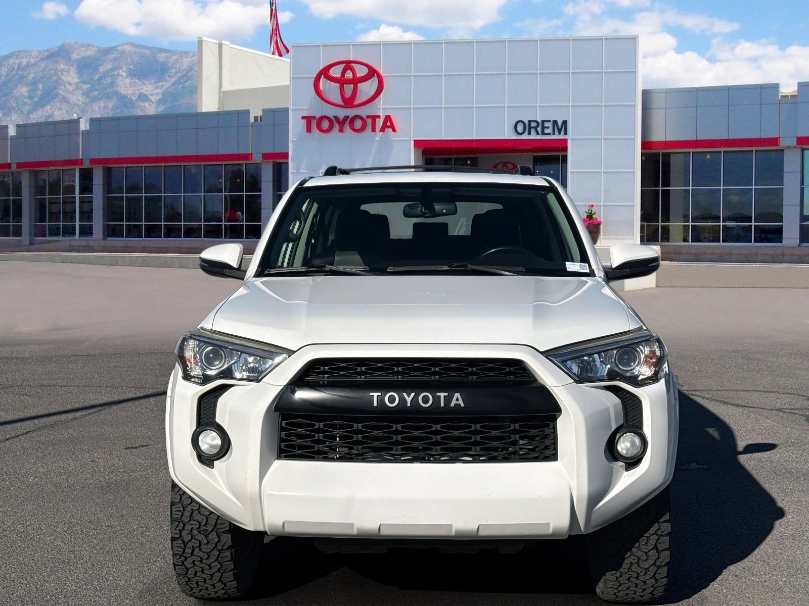 2015 Toyota 4Runner - Image 2