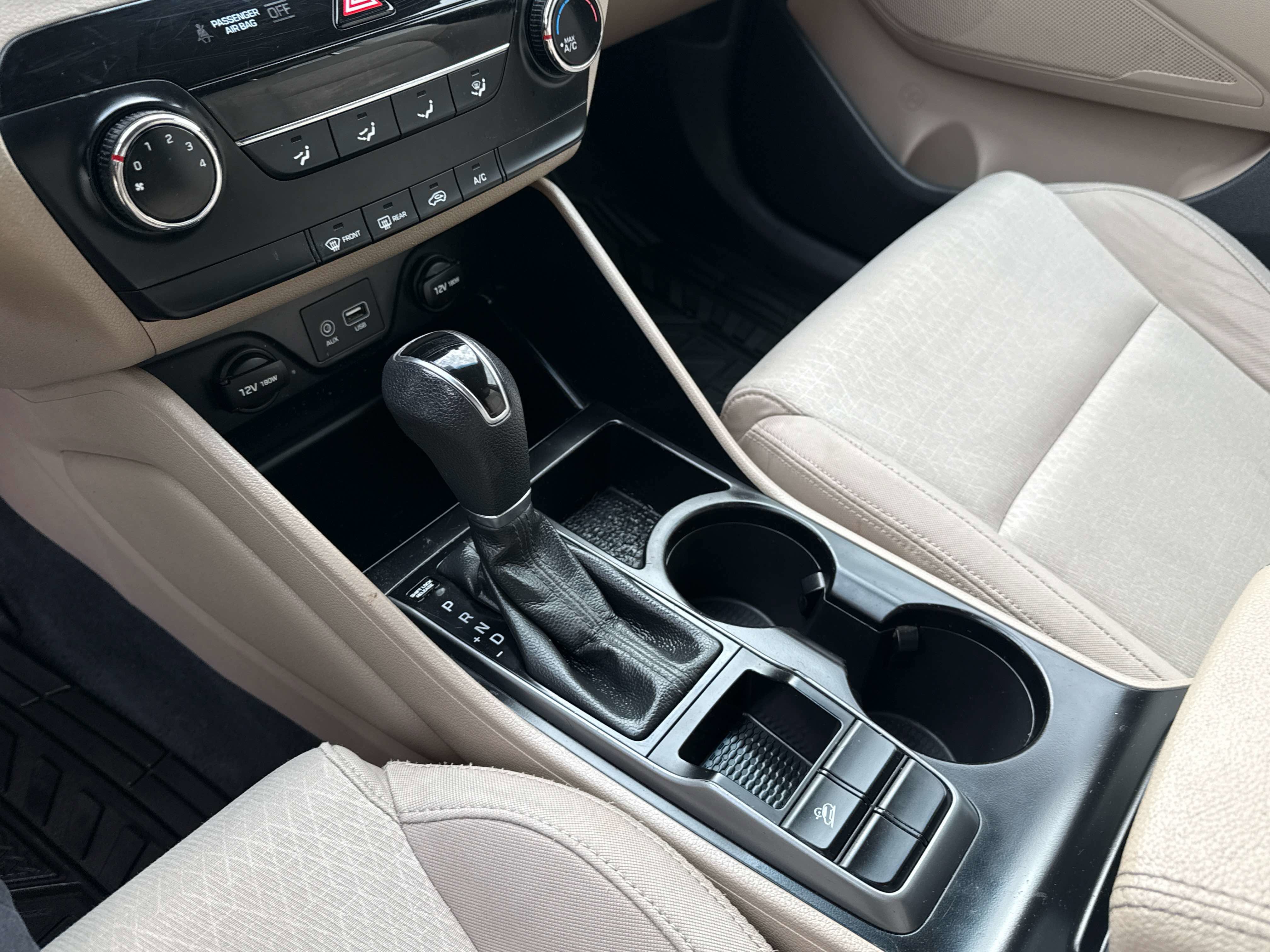 2017 Hyundai Tucson - Image 20