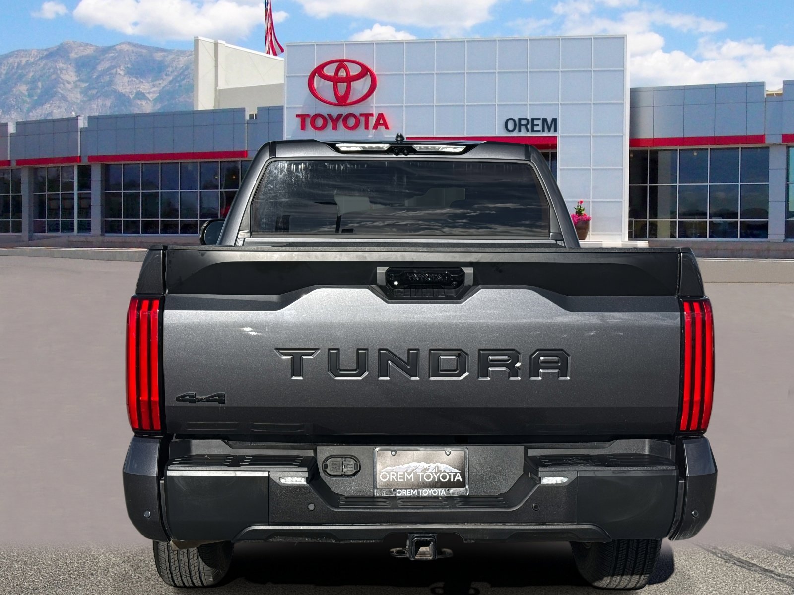 2024 Toyota Tundra 4WD - Image 4