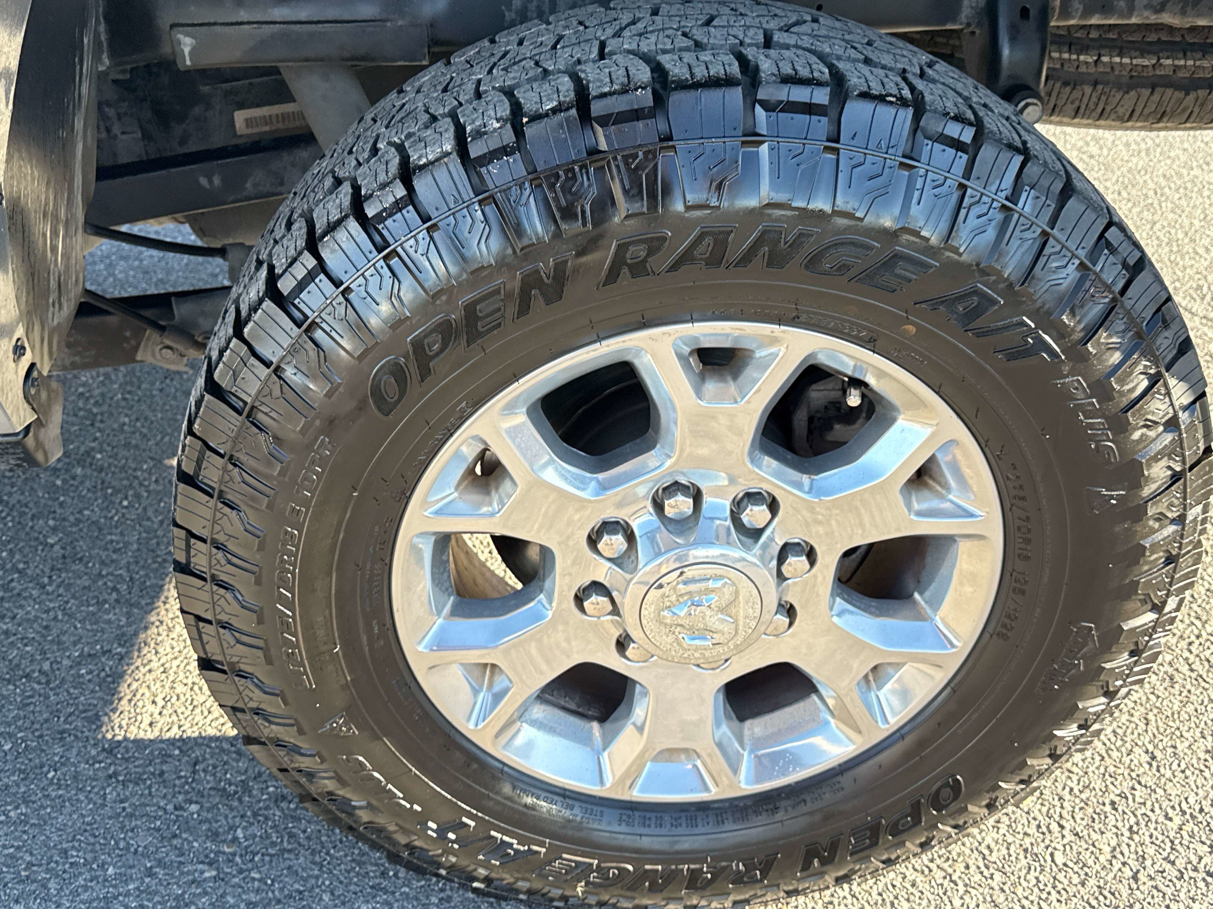 2021 RAM 2500 - Image 7