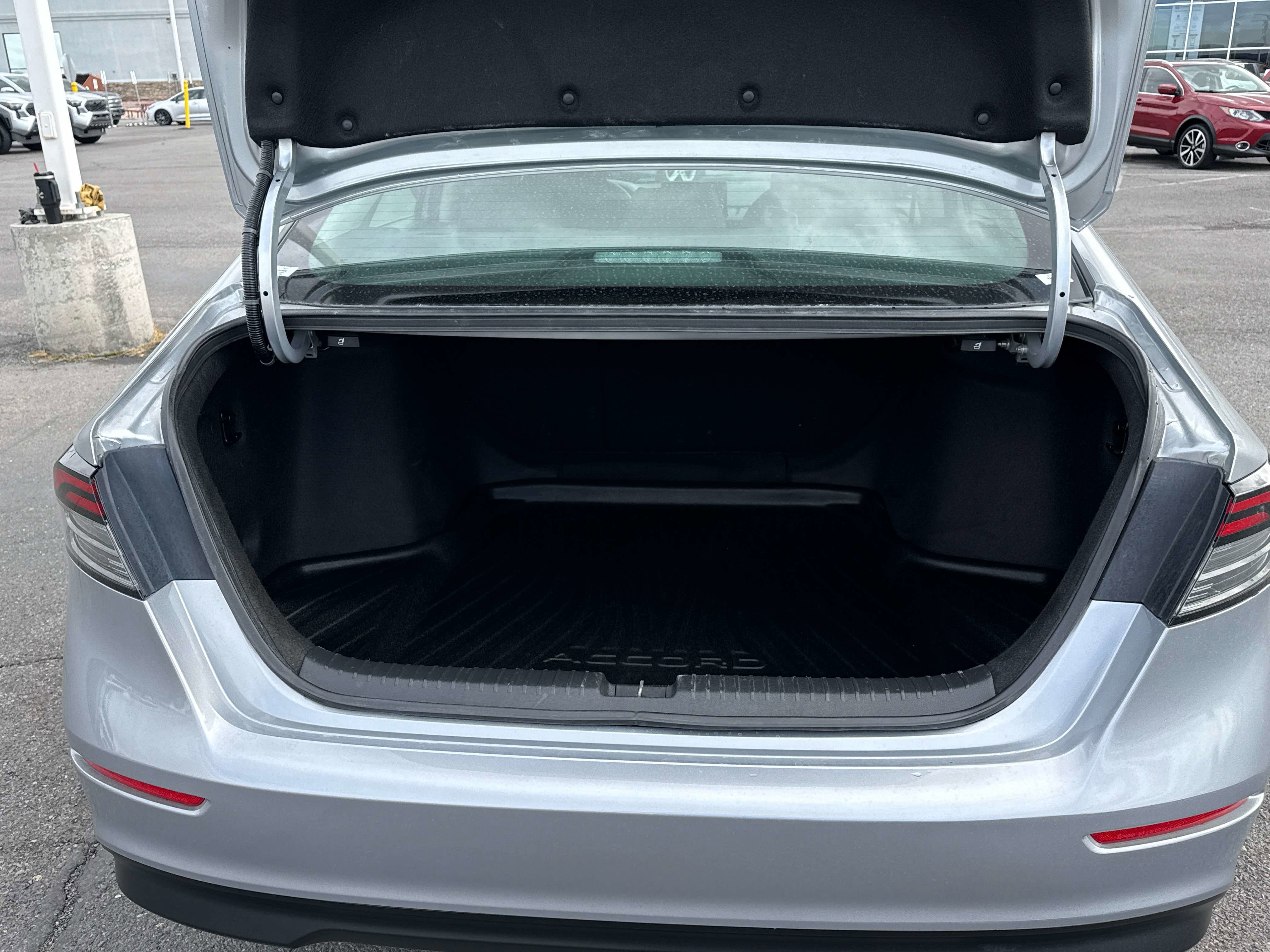 2024 Honda Accord Sedan - Image 15