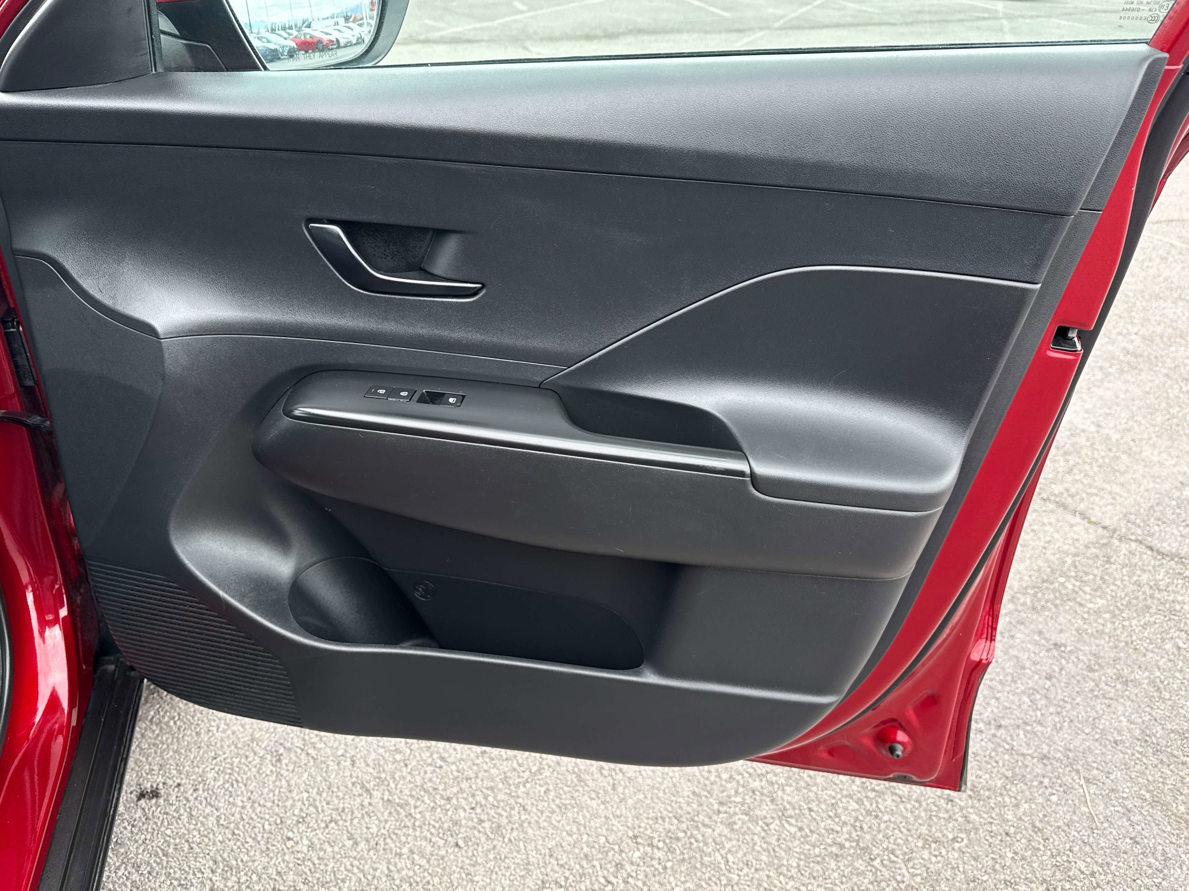 2024 Hyundai Kona - Image 19