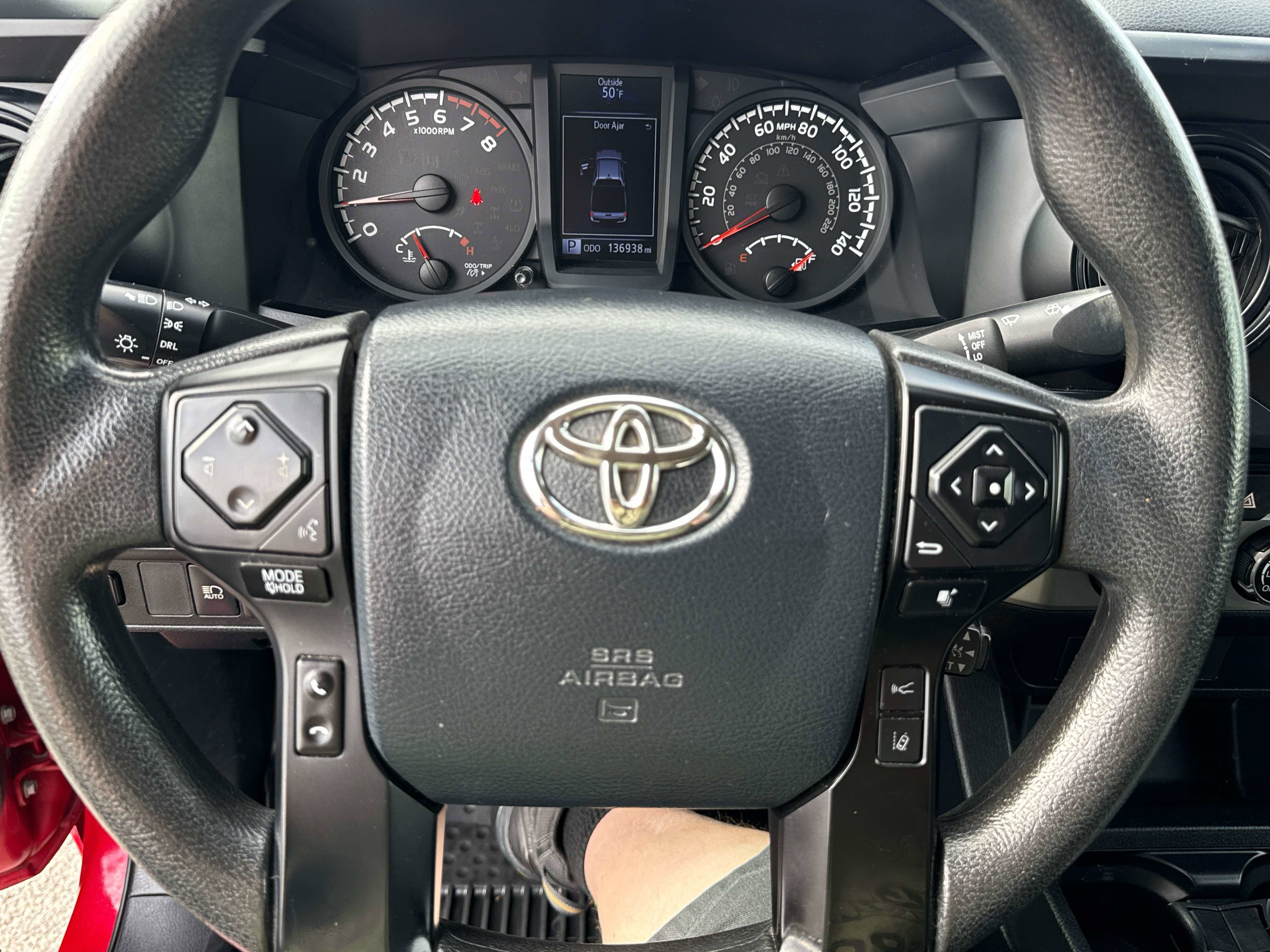 2018 Toyota Tacoma - Image 26