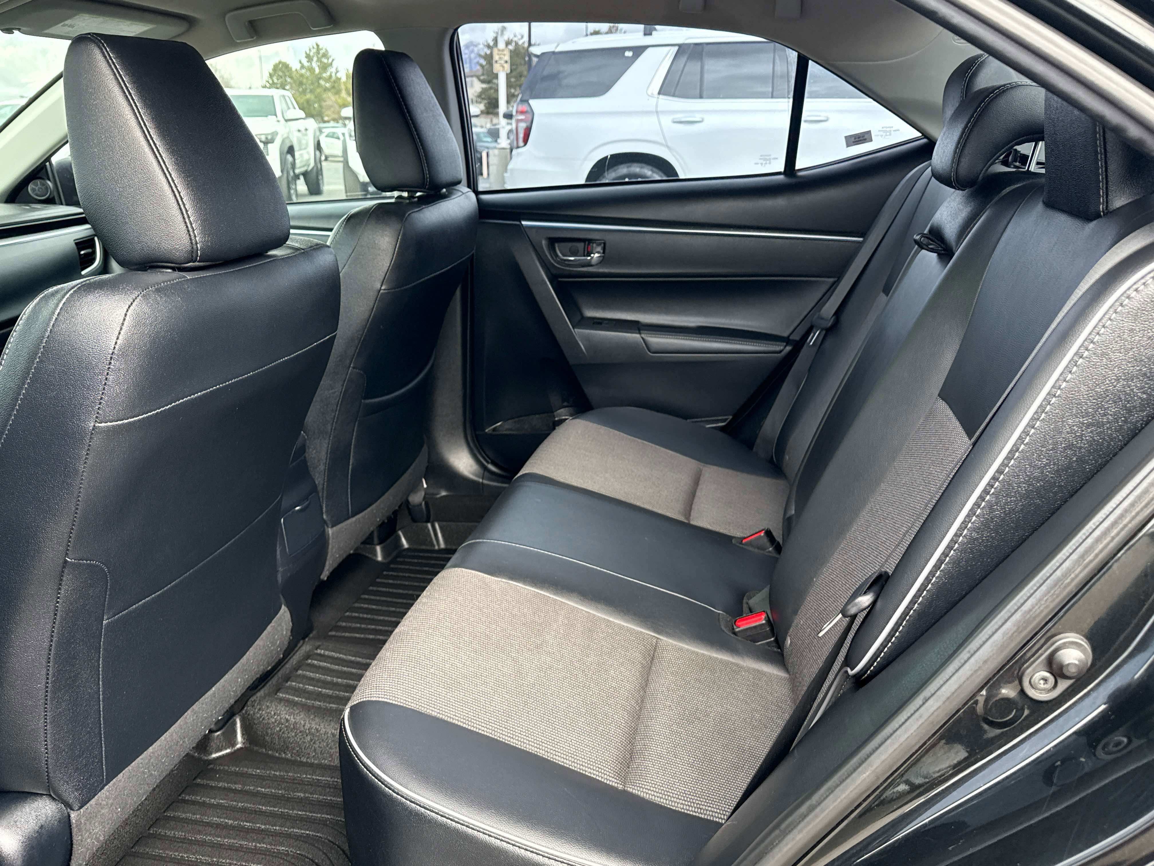 2016 Toyota Corolla - Image 13