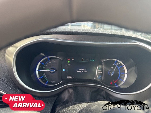 2018 Chrysler Pacifica - Image 20