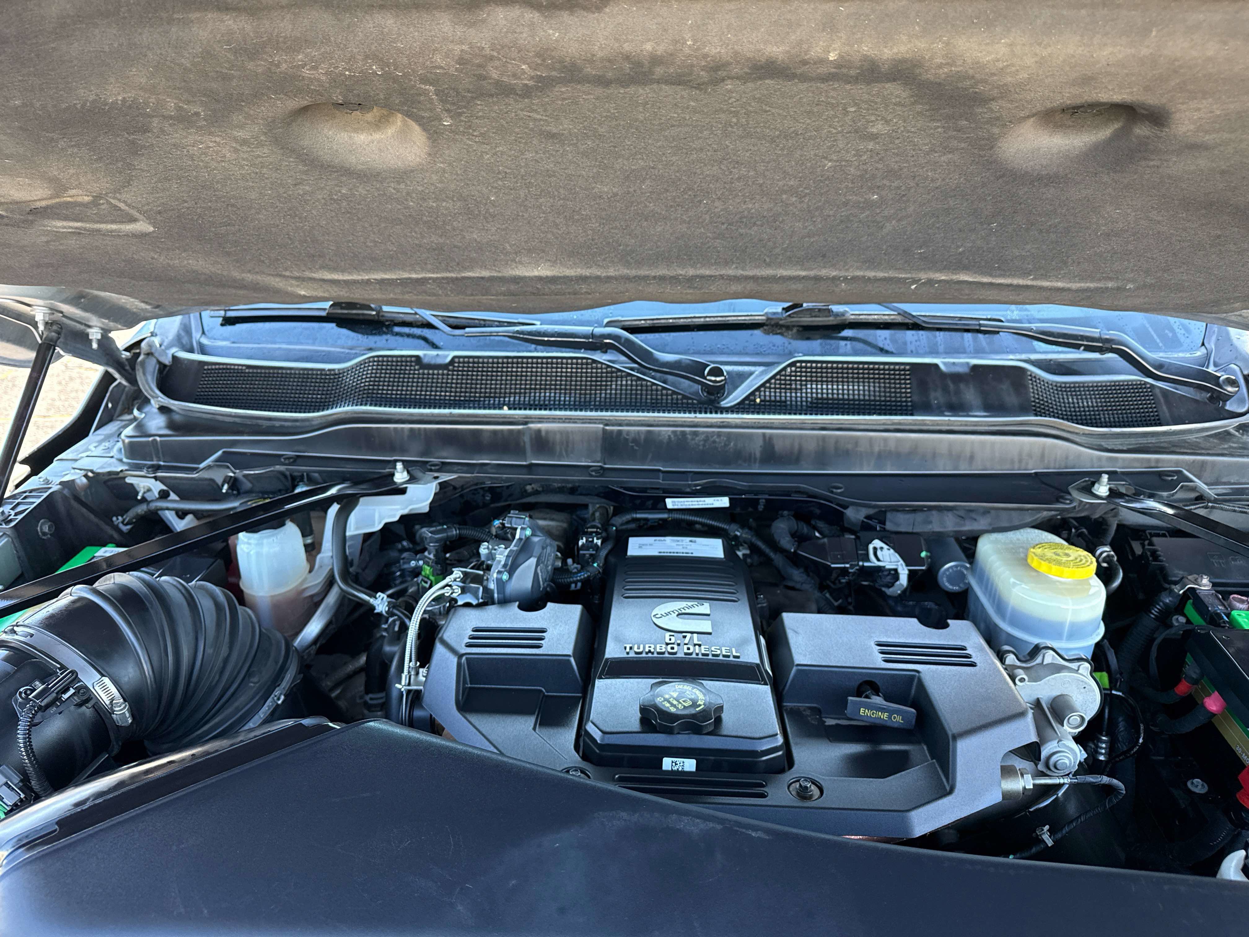 2021 RAM 2500 - Image 9