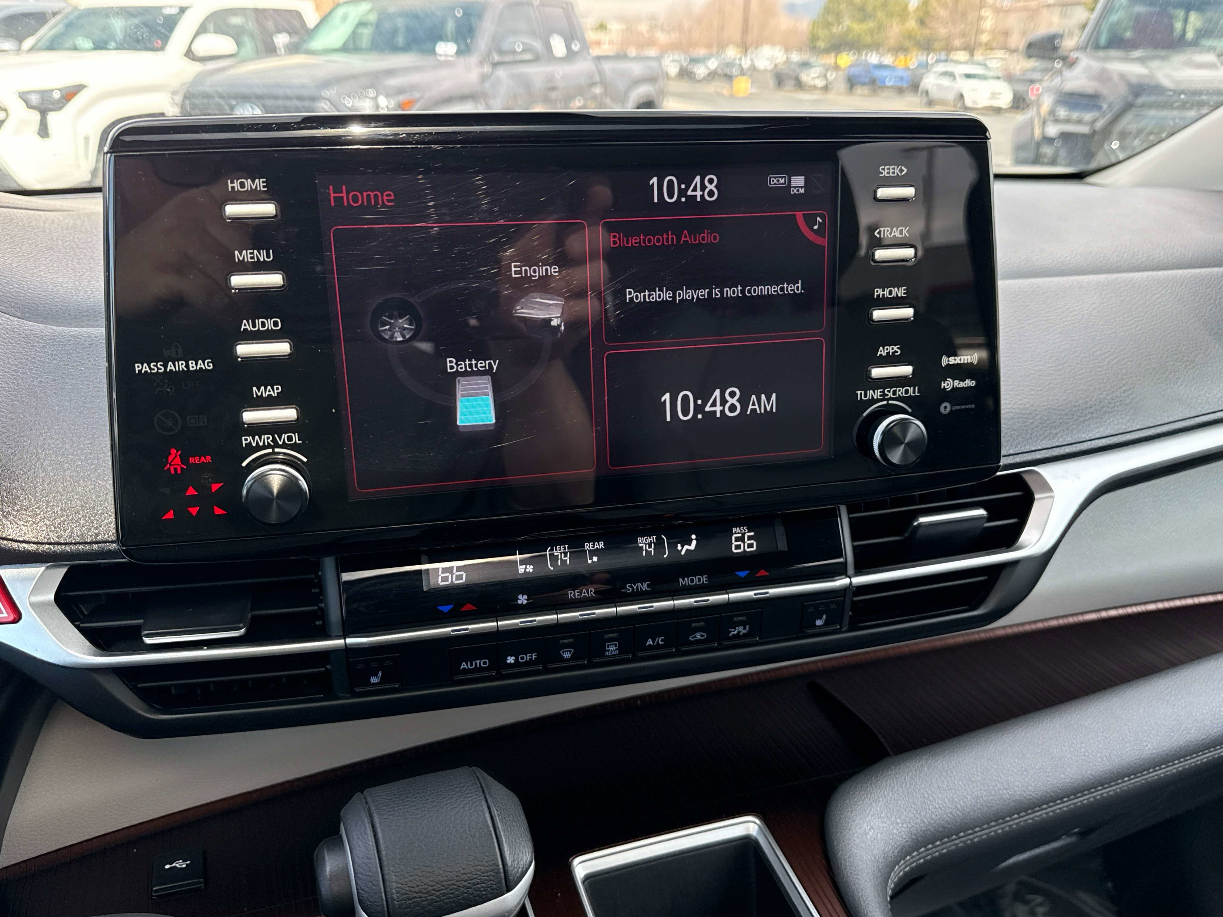 2024 Toyota Sienna - Image 25