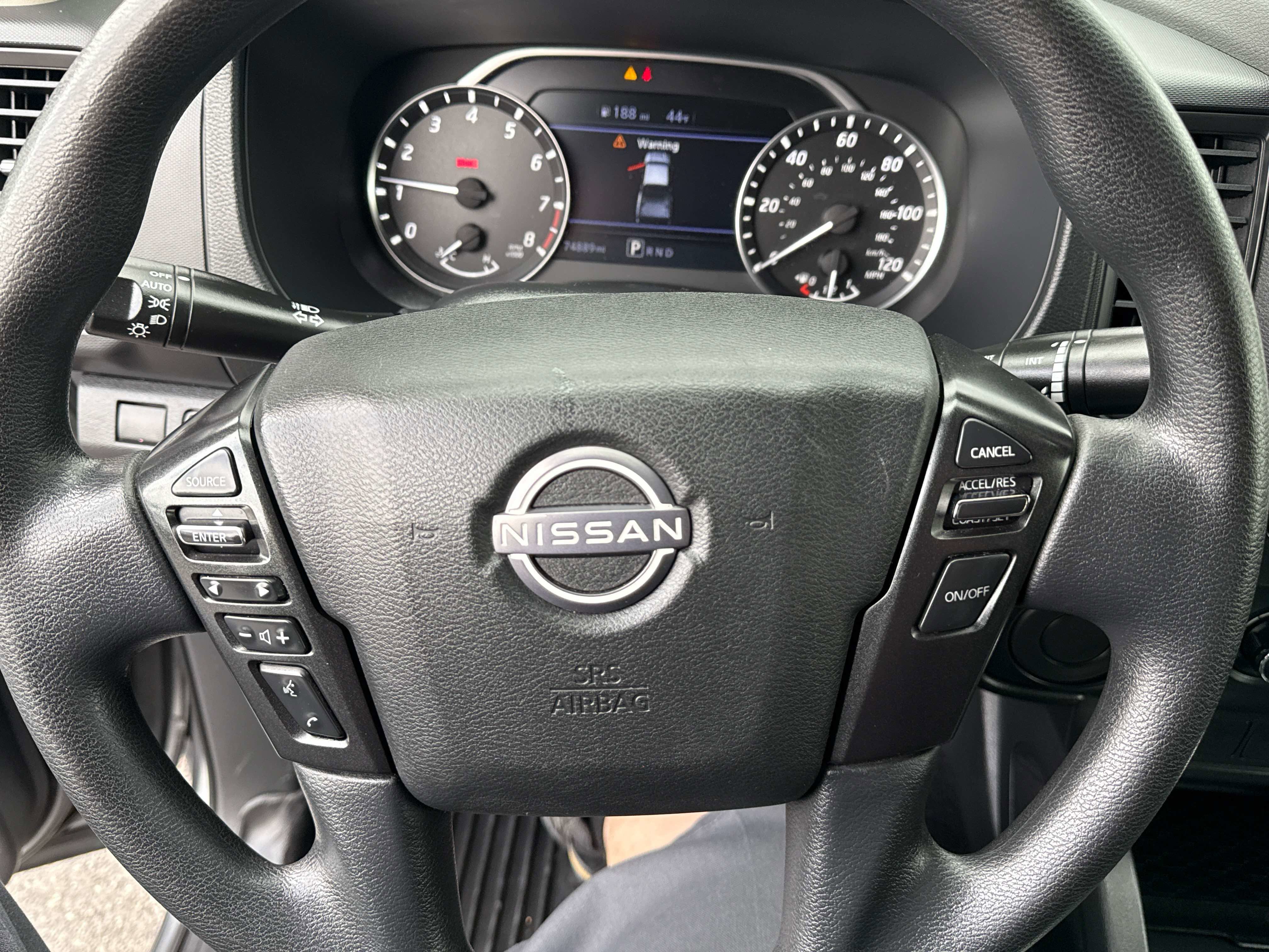 2022 Nissan Frontier - Image 26