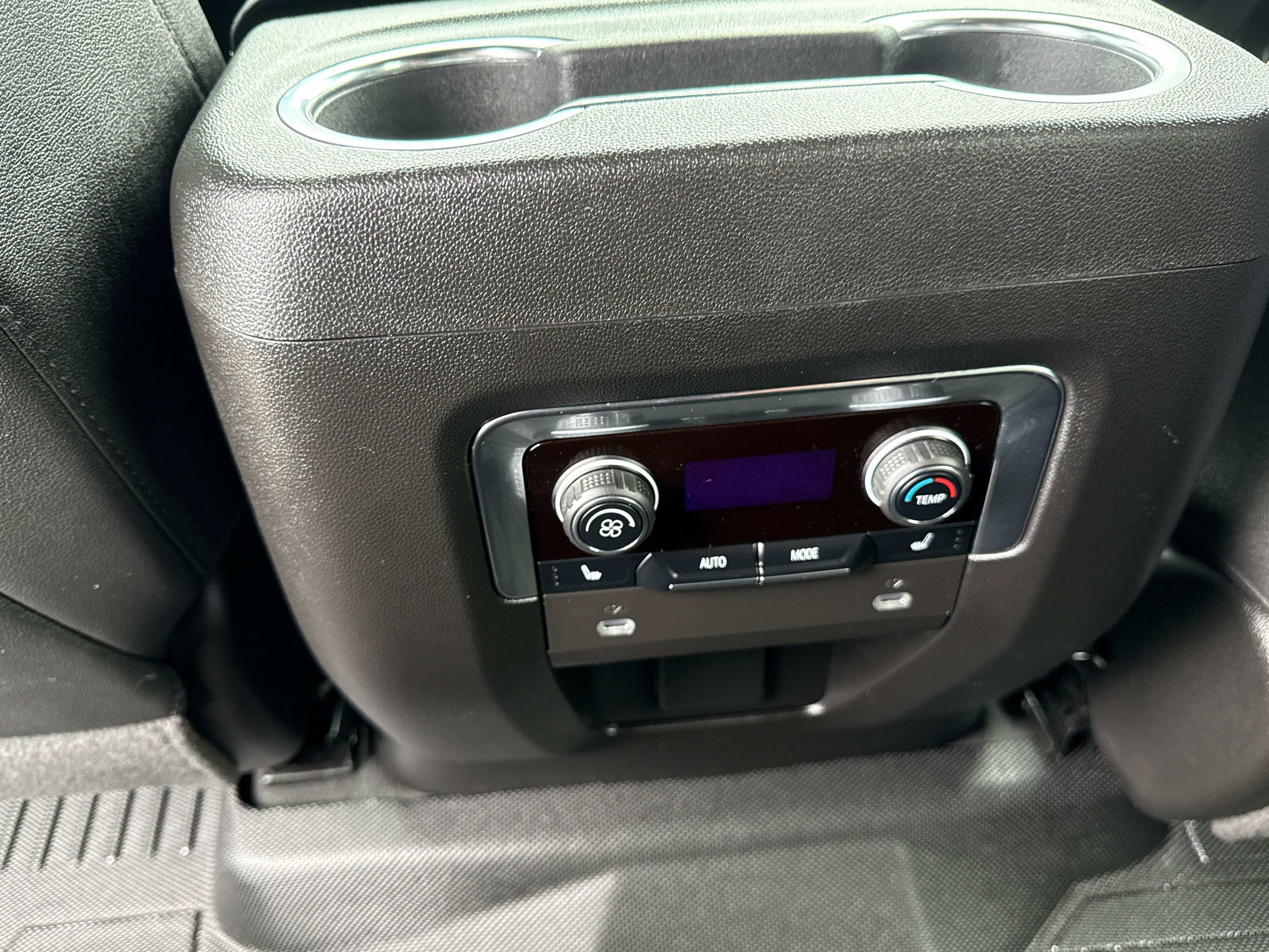 2024 Chevrolet Tahoe - Image 14