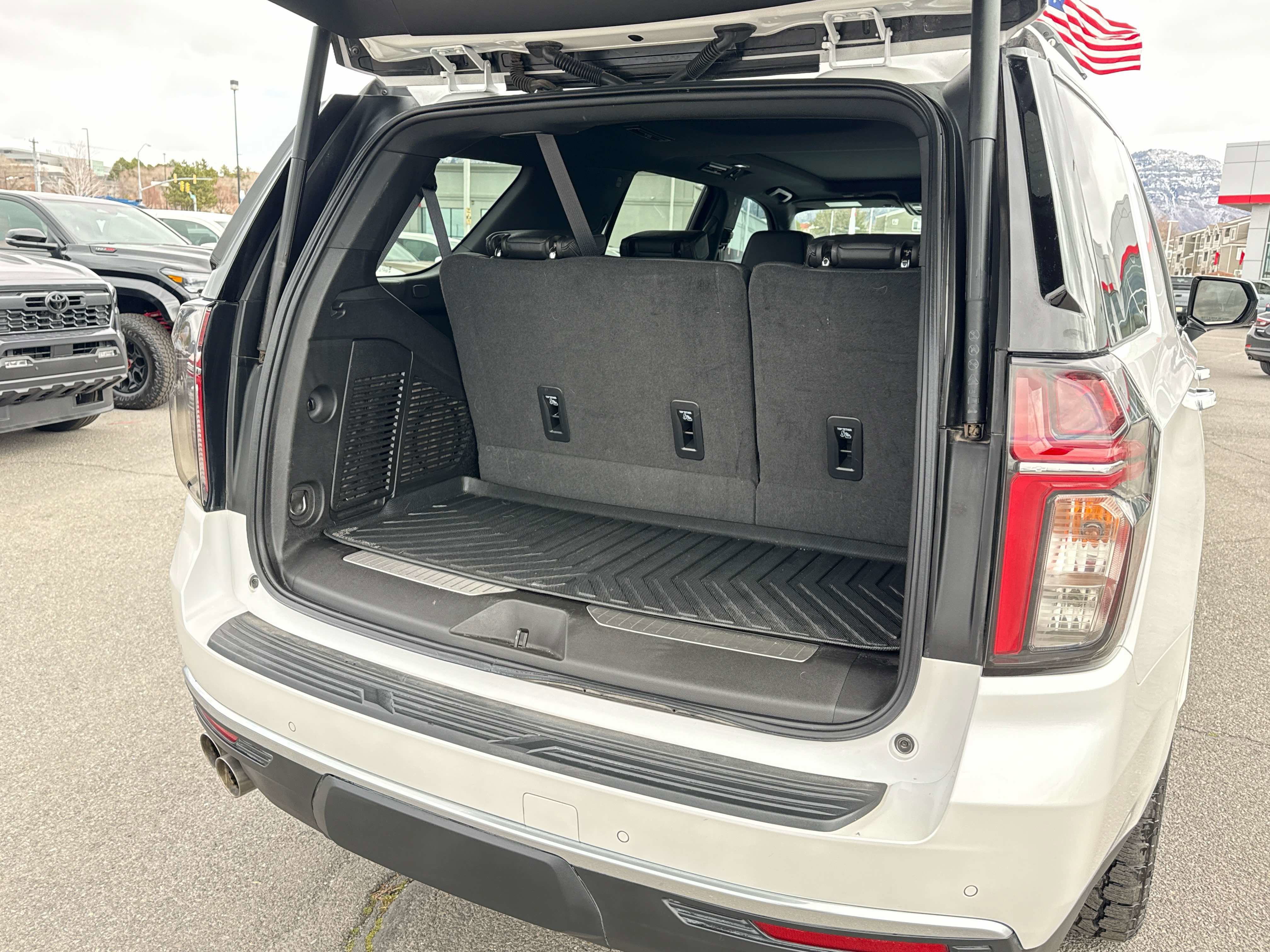 2024 Chevrolet Tahoe - Image 16