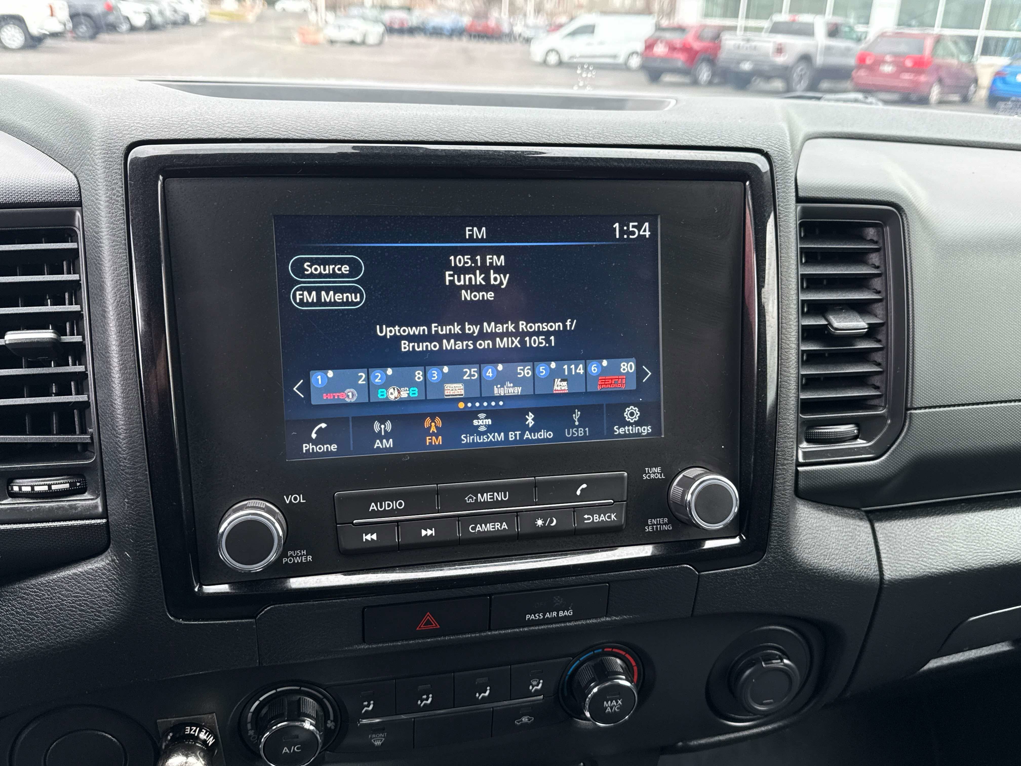 2022 Nissan Frontier - Image 23